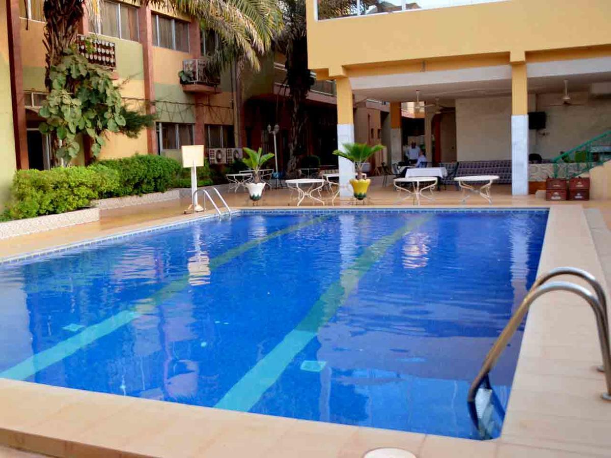Hotel Palm Beach Wagadugu Zewnętrze zdjęcie